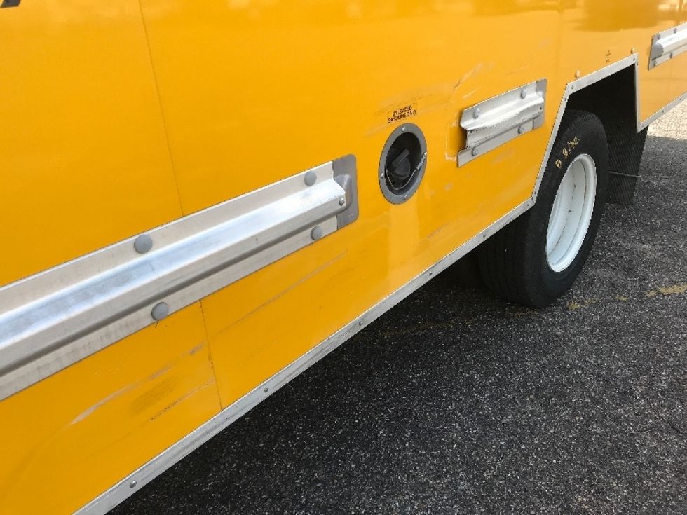 Light Duty Box Truck-Light and Medium Duty Trucks-GMC-2021-Savana G33903-Panama City-FL-72,868\n\t\tmiles-$ 29,250 - Image 27