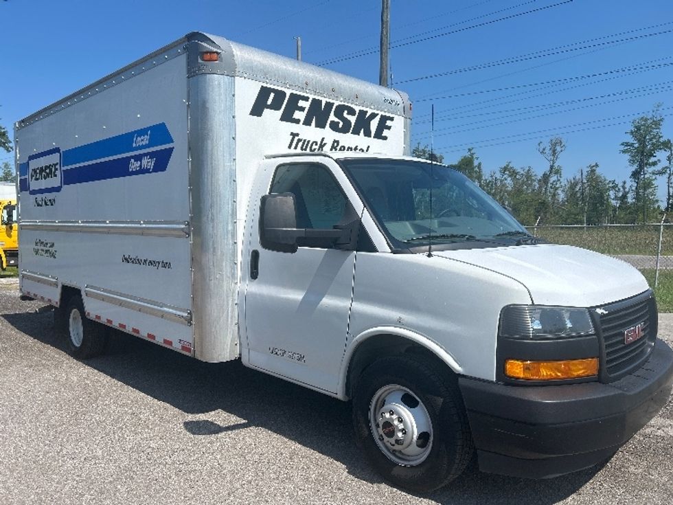 Light Duty Box Truck-Light and Medium Duty Trucks-GMC-2021-Savana G33903-Panama City-FL-82,487\n\t\tmiles-$ 31,000 - Image 1