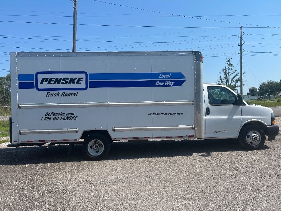 Light Duty Box Truck-Light and Medium Duty Trucks-GMC-2021-Savana G33903-Panama City-FL-82,487\n\t\tmiles-$ 31,000 - Image 15