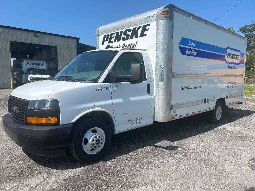 Light Duty Box Truck-Light and Medium Duty Trucks-GMC-2021-Savana G33903-Panama City-FL-82,487\n\t\tmiles-$ 31,000 - Image 3