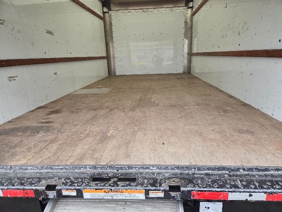 Light Duty Box Truck-Light and Medium Duty Trucks-GMC-2021-Savana G33903-Parkersburg-WV-118,171\n\t\tmiles-$ 27,750 - Image 9