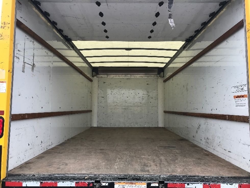 Light Duty Box Truck-Light and Medium Duty Trucks-GMC-2021-Savana G33903-Parkersburg-WV-89,732\n\t\tmiles-$ 26,750 - Image 8