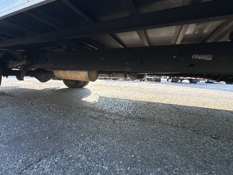 Light Duty Box Truck-Light and Medium Duty Trucks-GMC-2021-Savana G33903-Parsippany-NJ-101,114\n\t\tmiles-$ 28,500 - Image 14