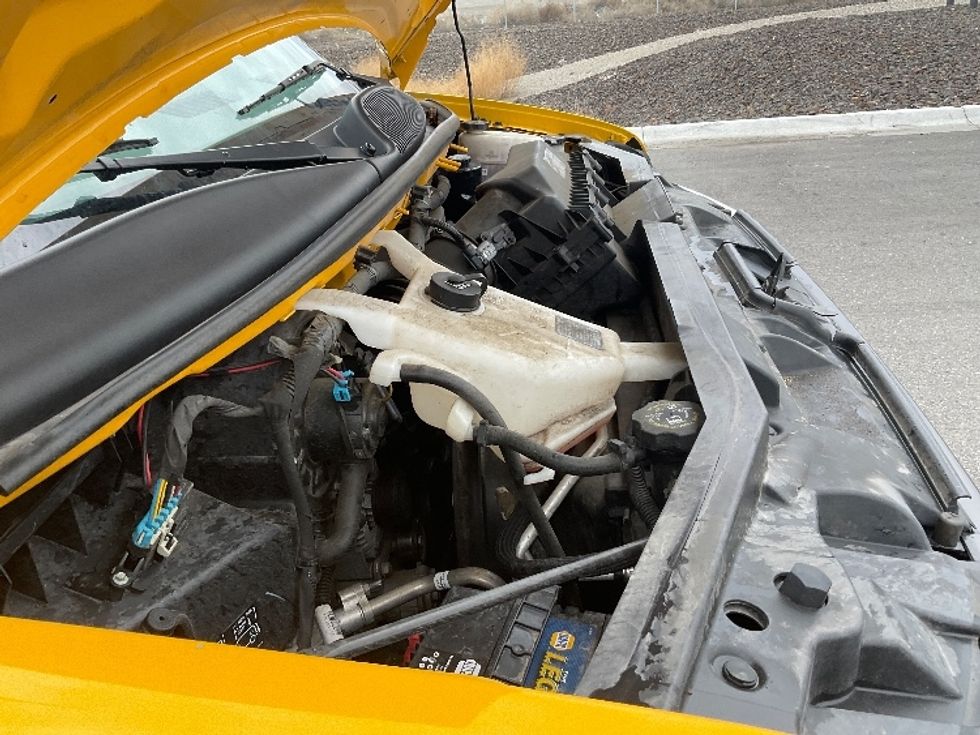 Light Duty Box Truck-Light and Medium Duty Trucks-GMC-2021-Savana G33903-Pasco-WA-105,770\n\t\tmiles-$ 28,250 - Image 23