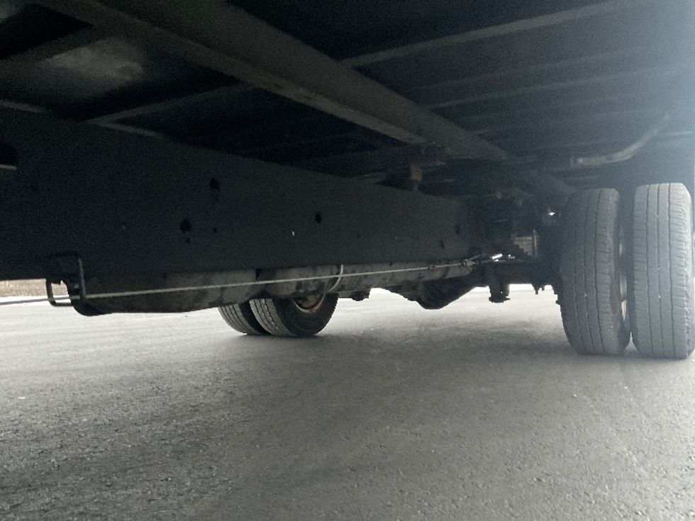 Light Duty Box Truck-Light and Medium Duty Trucks-GMC-2021-Savana G33903-Pasco-WA-107,800\n\t\tmiles-$ 29,750 - Image 5