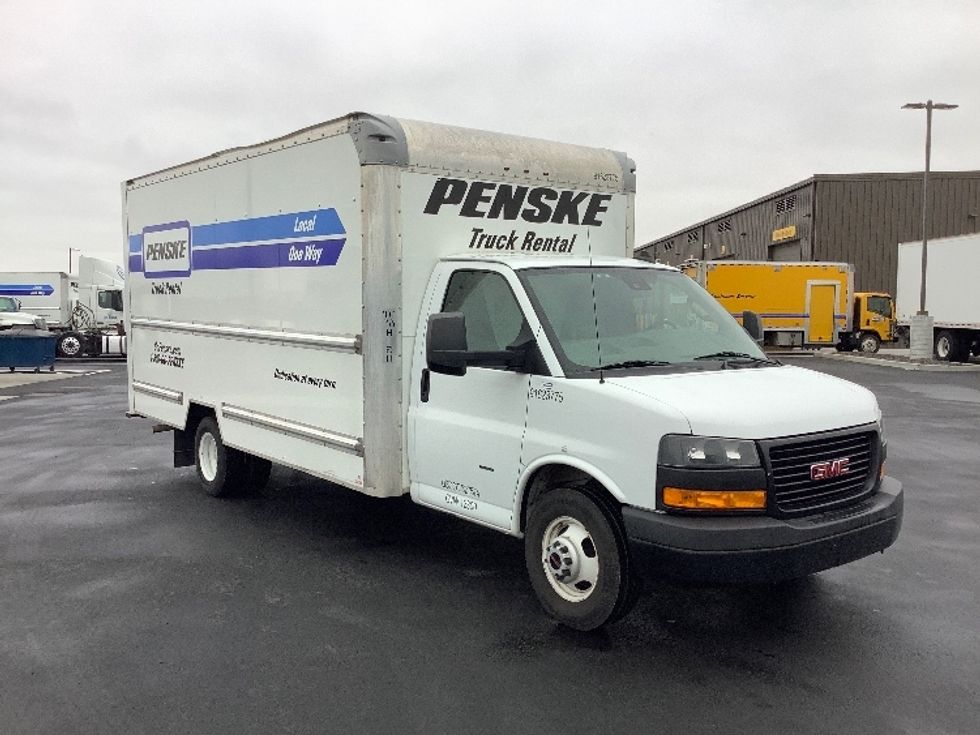 Light Duty Box Truck-Light and Medium Duty Trucks-GMC-2021-Savana G33903-Pasco-WA-111,011\n\t\tmiles-$ 29,500 - Image 1