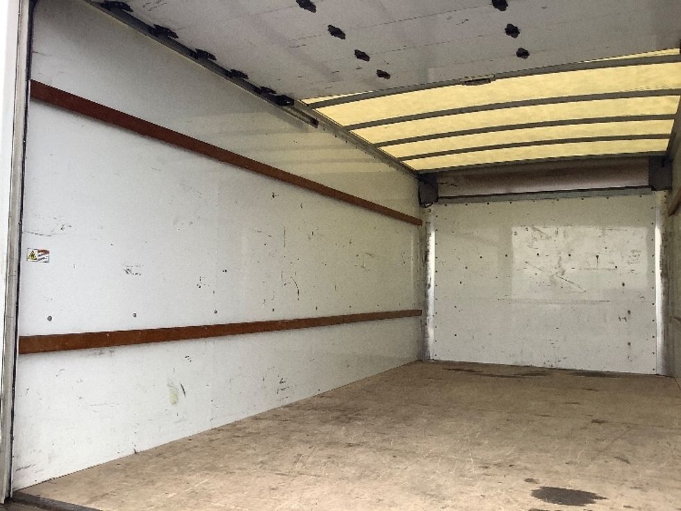 Light Duty Box Truck-Light and Medium Duty Trucks-GMC-2021-Savana G33903-Pasco-WA-111,011\n\t\tmiles-$ 29,500 - Image 11