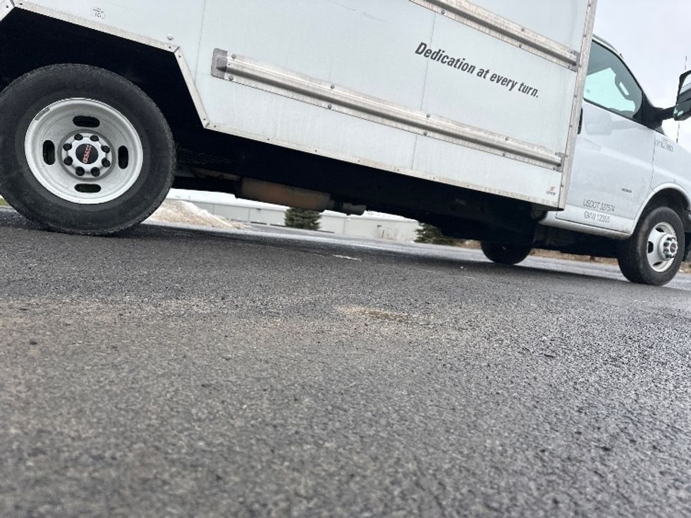 Light Duty Box Truck-Light and Medium Duty Trucks-GMC-2021-Savana G33903-Pasco-WA-117,509\n\t\tmiles-$ 28,750 - Image 14