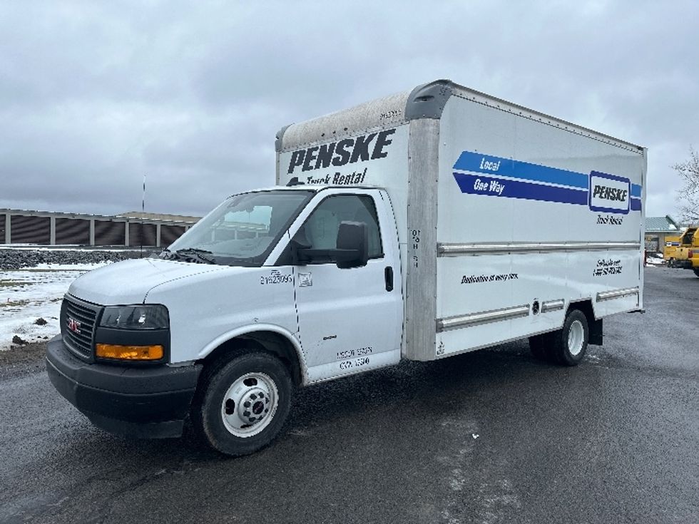Light Duty Box Truck-Light and Medium Duty Trucks-GMC-2021-Savana G33903-Pasco-WA-117,509\n\t\tmiles-$ 28,750 - Image 3
