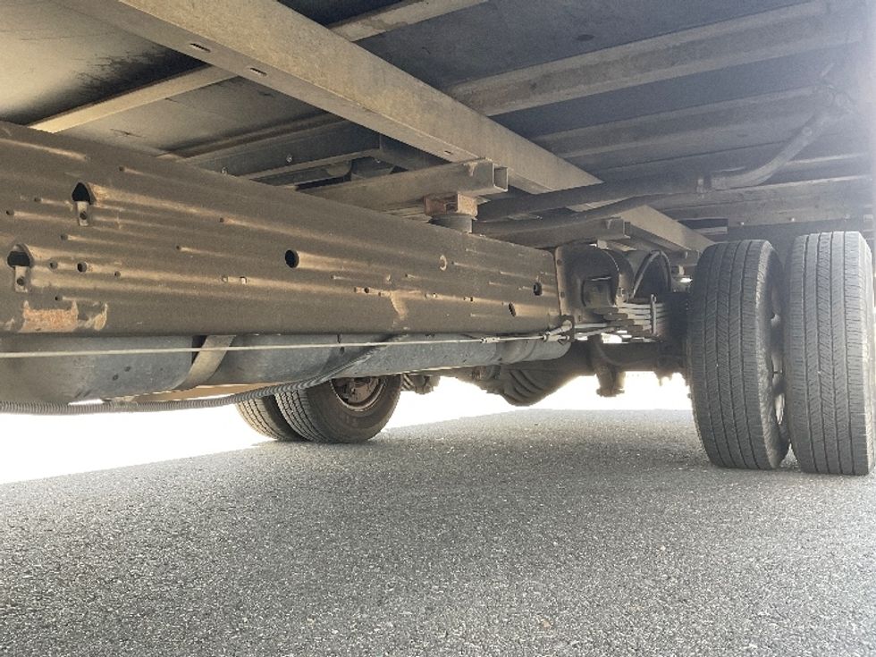 Light Duty Box Truck-Light and Medium Duty Trucks-GMC-2021-Savana G33903-Pasco-WA-72,645\n\t\tmiles-$ 35,000 - Image 13