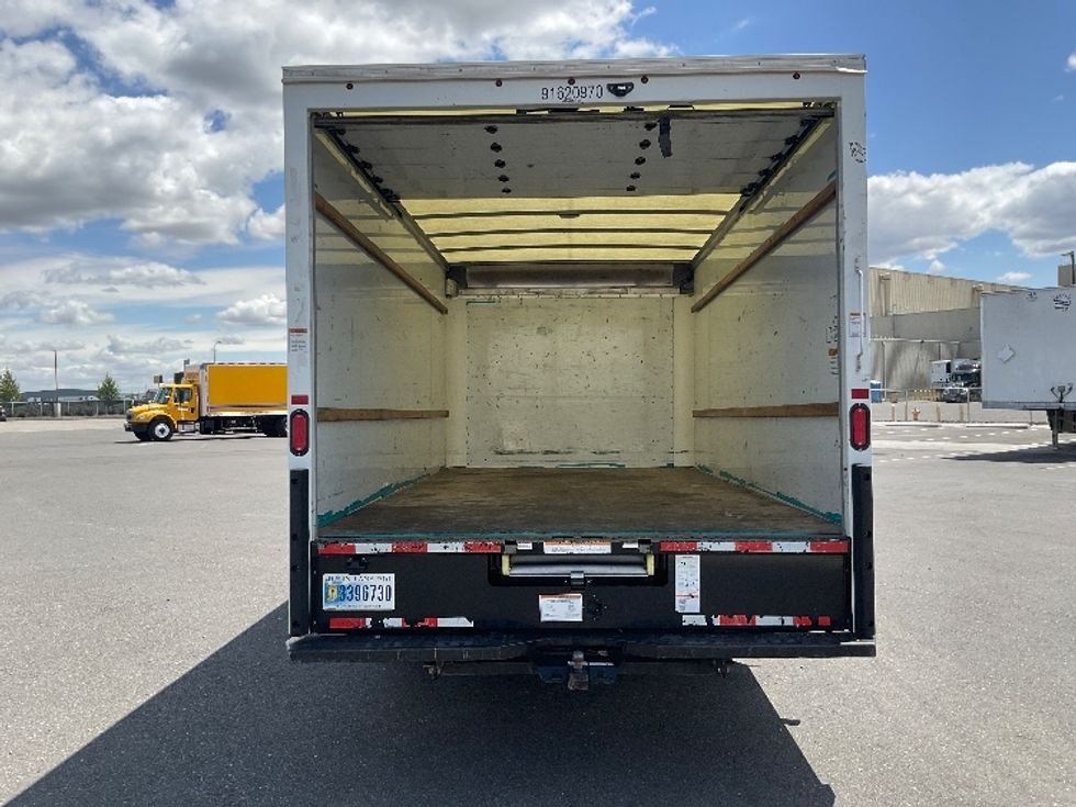 Light Duty Box Truck-Light and Medium Duty Trucks-GMC-2021-Savana G33903-Pasco-WA-72,645\n\t\tmiles-$ 35,000 - Image 8