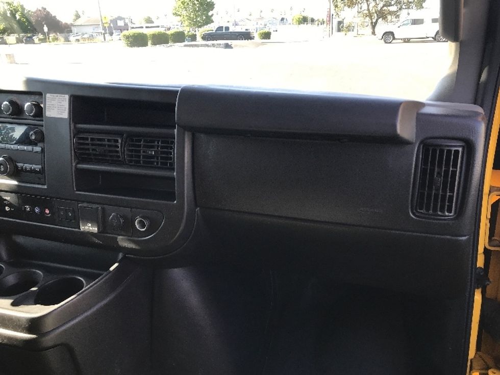 Light Duty Box Truck-Light and Medium Duty Trucks-GMC-2021-Savana G33903-Pasco-WA-98,958\n\t\tmiles-$ 27,750 - Image 21