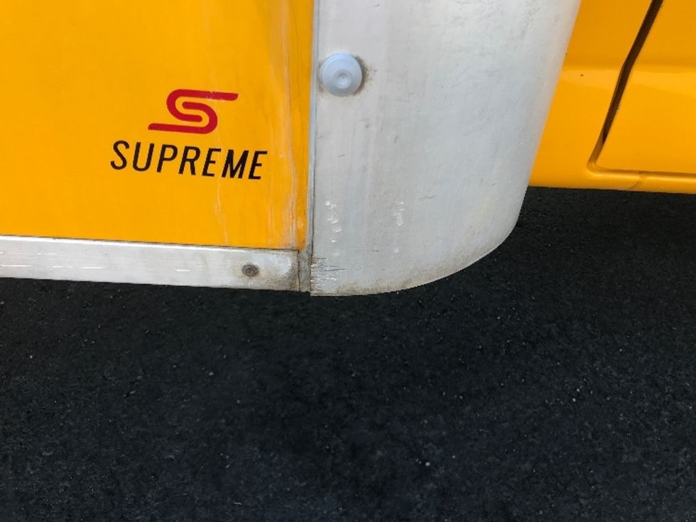 Light Duty Box Truck-Light and Medium Duty Trucks-GMC-2021-Savana G33903-Pasco-WA-98,958\n\t\tmiles-$ 27,750 - Image 27