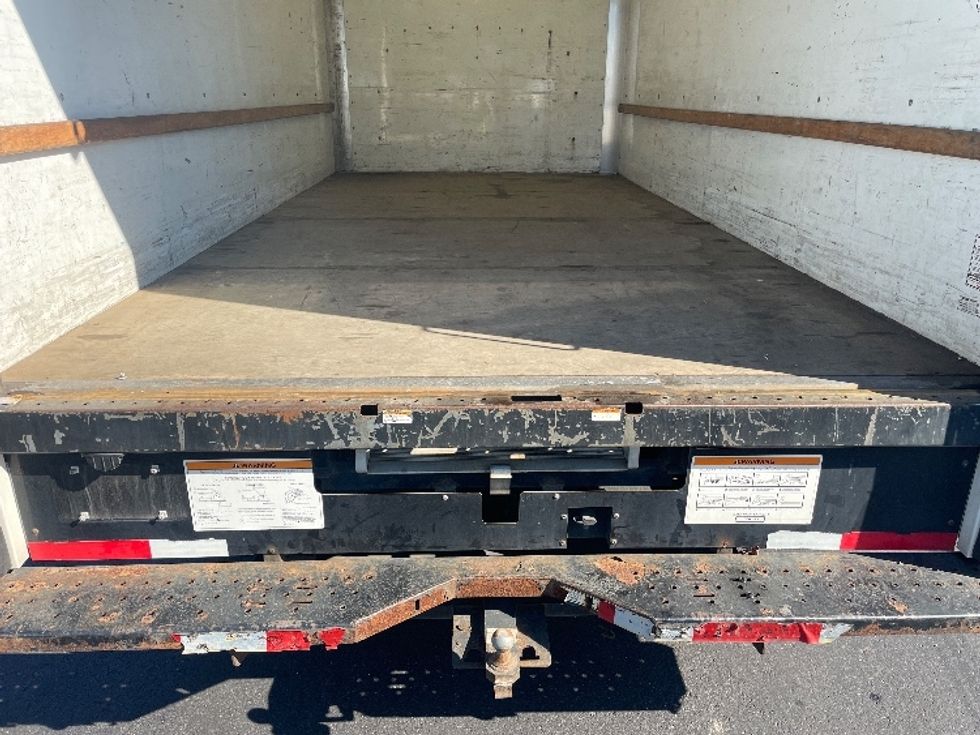 Light Duty Box Truck-Light and Medium Duty Trucks-GMC-2021-Savana G33903-Pennsauken-NJ-132,732\n\t\tmiles-$ 24,250 - Image 10