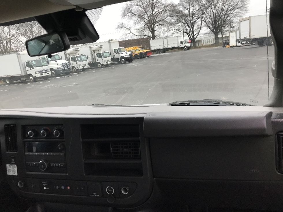 Light Duty Box Truck-Light and Medium Duty Trucks-GMC-2021-Savana G33903-Pennsauken-NJ-97,179\n\t\tmiles-$ 28,750 - Image 19