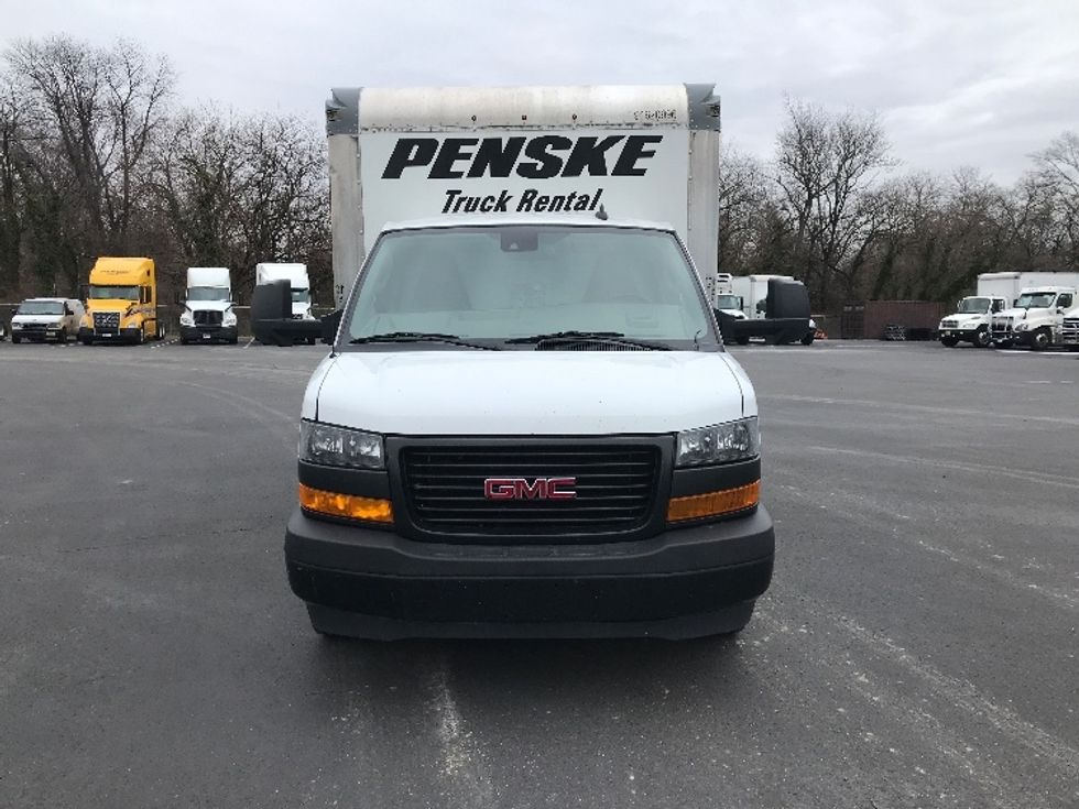 Light Duty Box Truck-Light and Medium Duty Trucks-GMC-2021-Savana G33903-Pennsauken-NJ-97,179\n\t\tmiles-$ 28,750 - Image 2