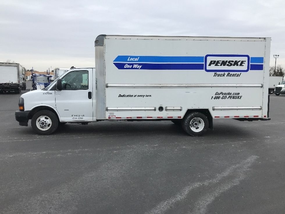 Light Duty Box Truck-Light and Medium Duty Trucks-GMC-2021-Savana G33903-Pennsauken-NJ-97,179\n\t\tmiles-$ 28,750 - Image 4