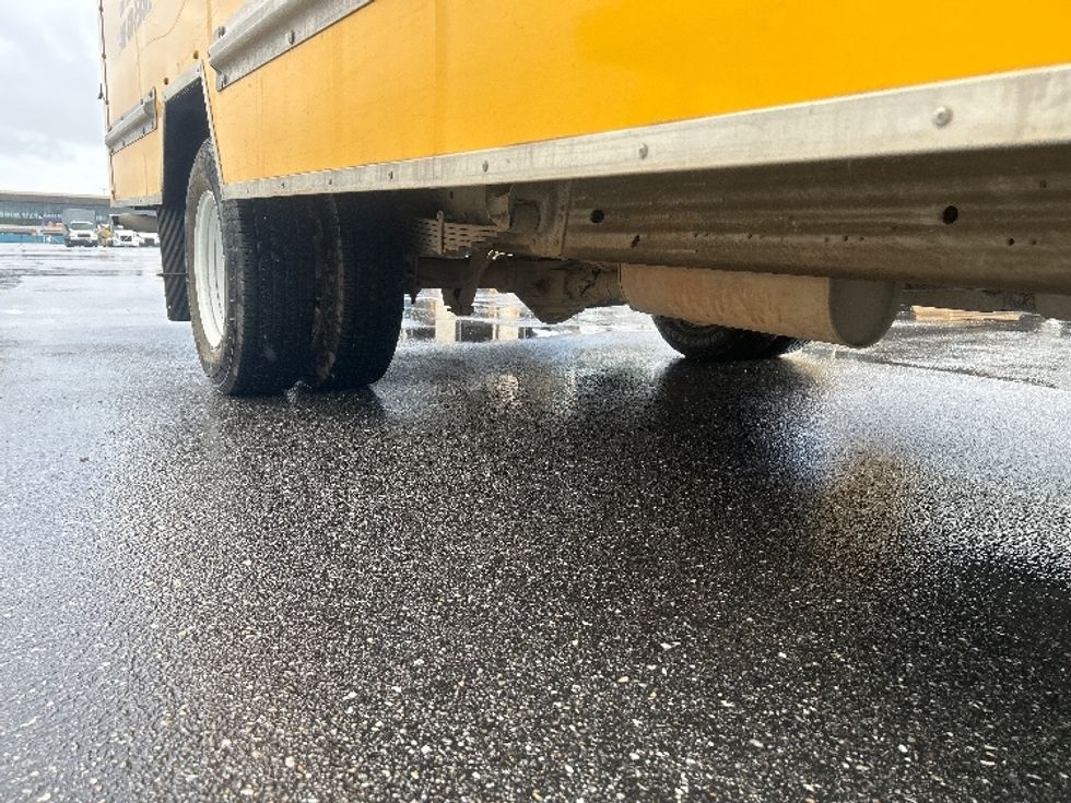 Light Duty Box Truck-Light and Medium Duty Trucks-GMC-2021-Savana G33903-Pensacola-FL-101,812\n\t\tmiles-$ 23,750 - Image 14