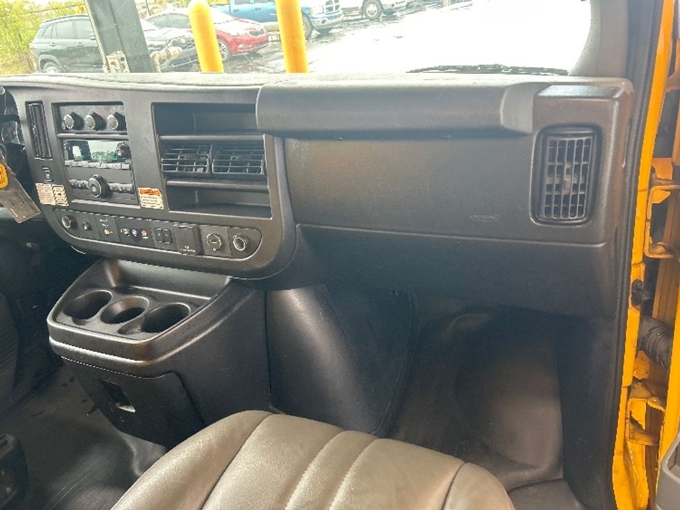 Light Duty Box Truck-Light and Medium Duty Trucks-GMC-2021-Savana G33903-Pensacola-FL-101,812\n\t\tmiles-$ 23,750 - Image 21