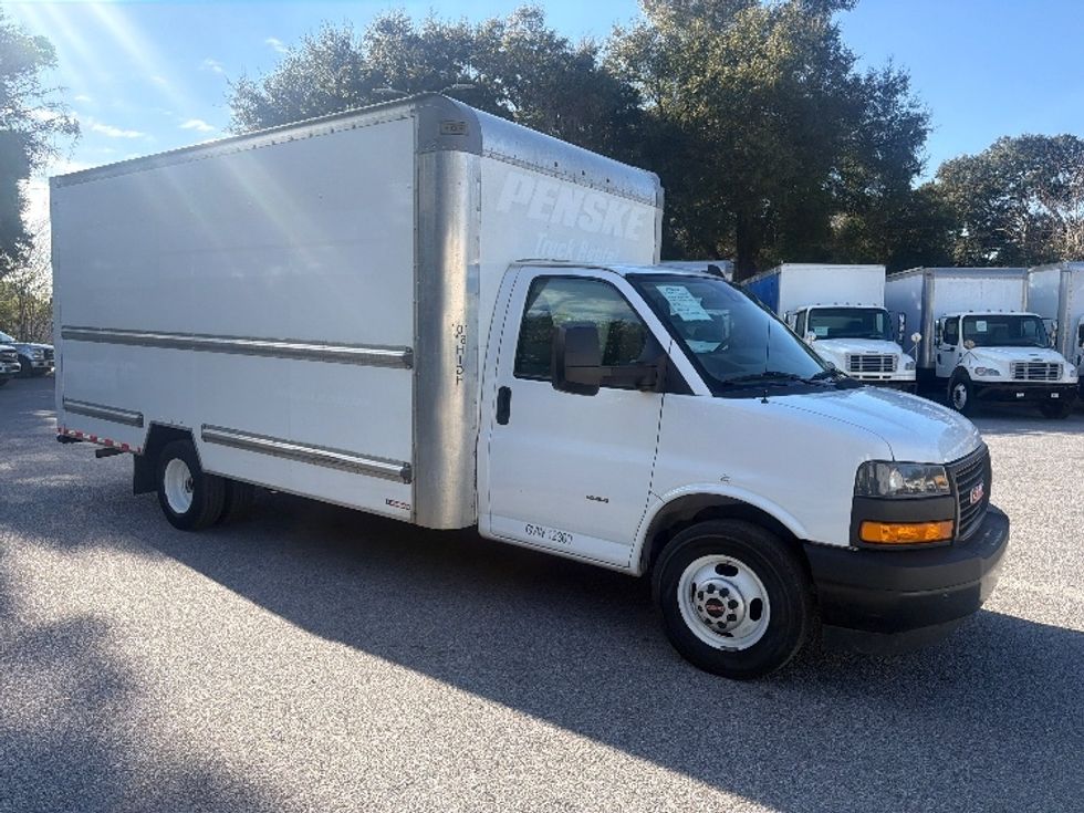 Light Duty Box Truck-Light and Medium Duty Trucks-GMC-2021-Savana G33903-Pensacola-FL-103,122\n\t\tmiles-$ 30,500 - Image 1