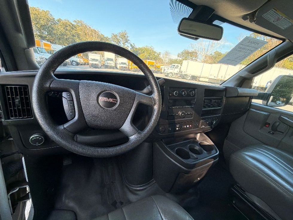 Light Duty Box Truck-Light and Medium Duty Trucks-GMC-2021-Savana G33903-Pensacola-FL-103,122\n\t\tmiles-$ 30,500 - Image 18