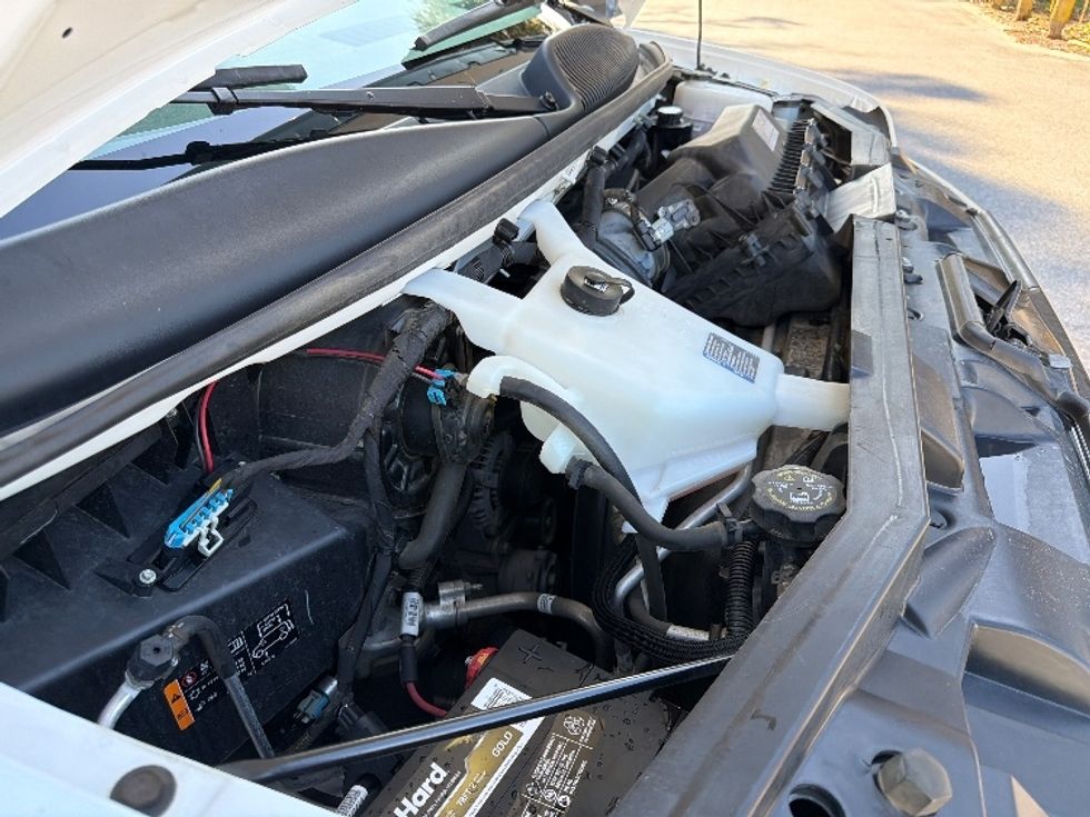 Light Duty Box Truck-Light and Medium Duty Trucks-GMC-2021-Savana G33903-Pensacola-FL-103,122\n\t\tmiles-$ 30,500 - Image 23