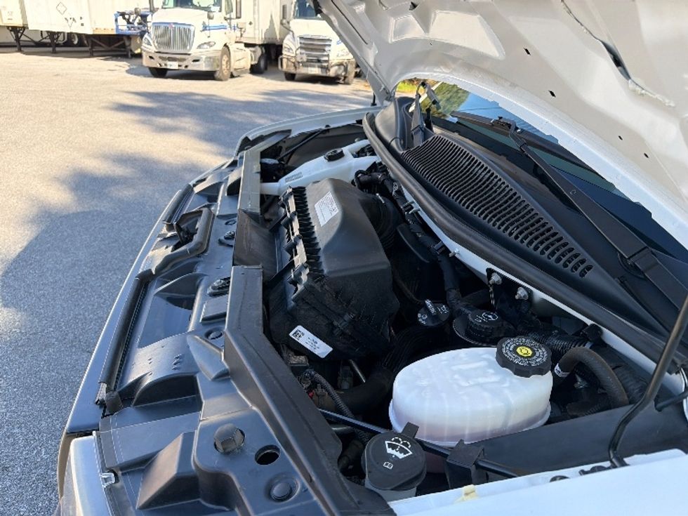 Light Duty Box Truck-Light and Medium Duty Trucks-GMC-2021-Savana G33903-Pensacola-FL-103,122\n\t\tmiles-$ 30,500 - Image 24