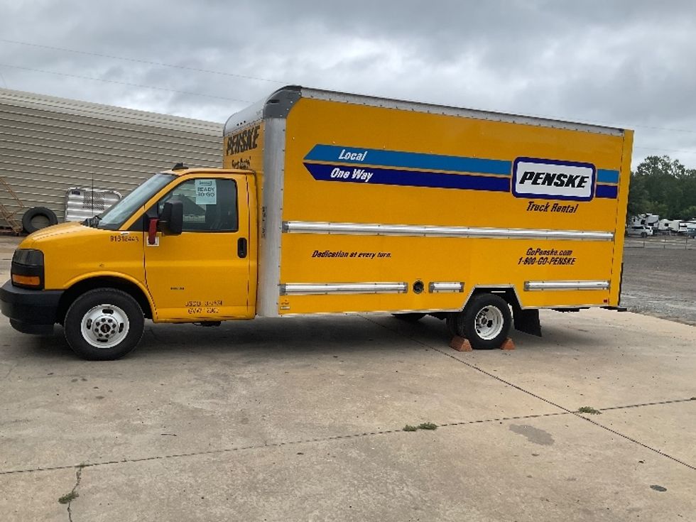 Light Duty Box Truck-Light and Medium Duty Trucks-GMC-2021-Savana G33903-Pensacola-FL-104,643\n\t\tmiles-$ 26,500 - Image 4