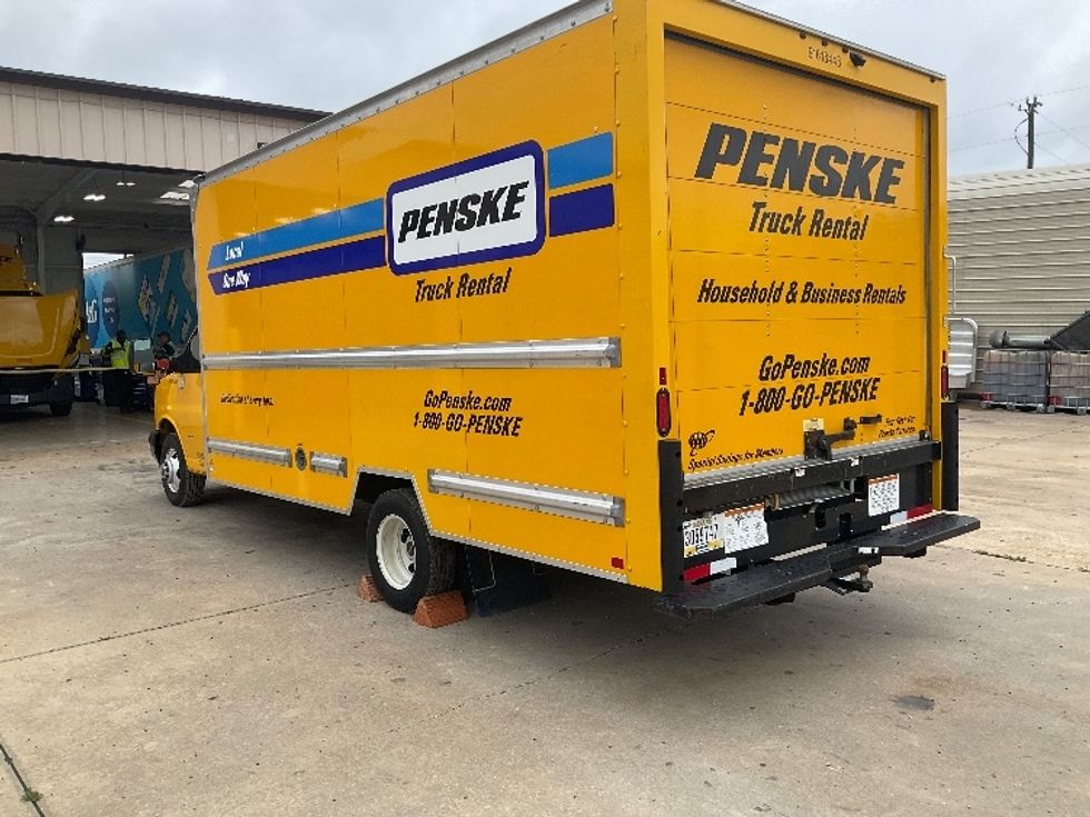 Light Duty Box Truck-Light and Medium Duty Trucks-GMC-2021-Savana G33903-Pensacola-FL-104,643\n\t\tmiles-$ 26,500 - Image 6