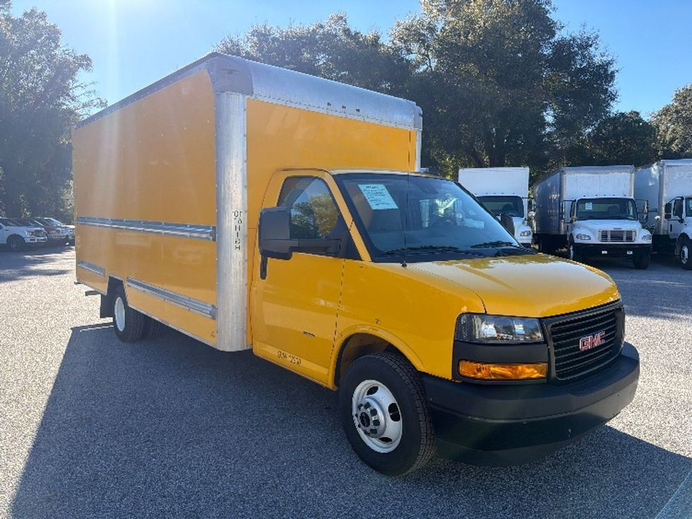 Light Duty Box Truck-Light and Medium Duty Trucks-GMC-2021-Savana G33903-Pensacola-FL-105,359\n\t\tmiles-$ 27,000 - Image 1
