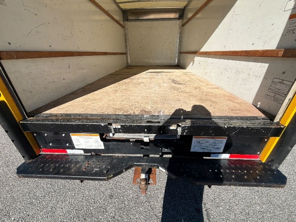 Light Duty Box Truck-Light and Medium Duty Trucks-GMC-2021-Savana G33903-Pensacola-FL-105,359\n\t\tmiles-$ 27,000 - Image 10