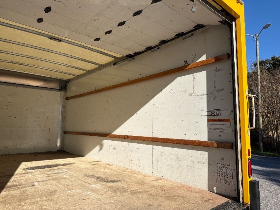 Light Duty Box Truck-Light and Medium Duty Trucks-GMC-2021-Savana G33903-Pensacola-FL-105,359\n\t\tmiles-$ 27,000 - Image 12