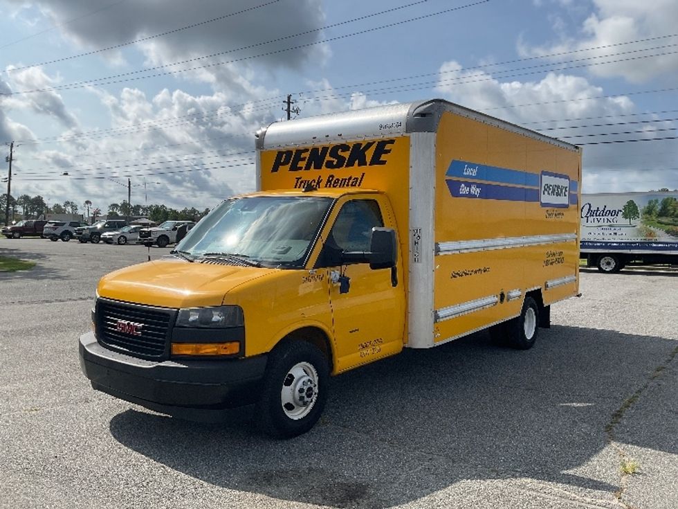 Light Duty Box Truck-Light and Medium Duty Trucks-GMC-2021-Savana G33903-Pensacola-FL-110,589\n\t\tmiles-$ 25,750 - Image 3