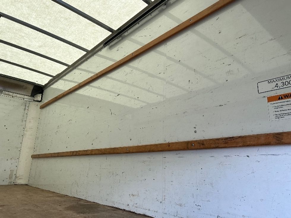 Light Duty Box Truck-Light and Medium Duty Trucks-GMC-2021-Savana G33903-Pensacola-FL-115,646\n\t\tmiles-$ 27,250 - Image 11