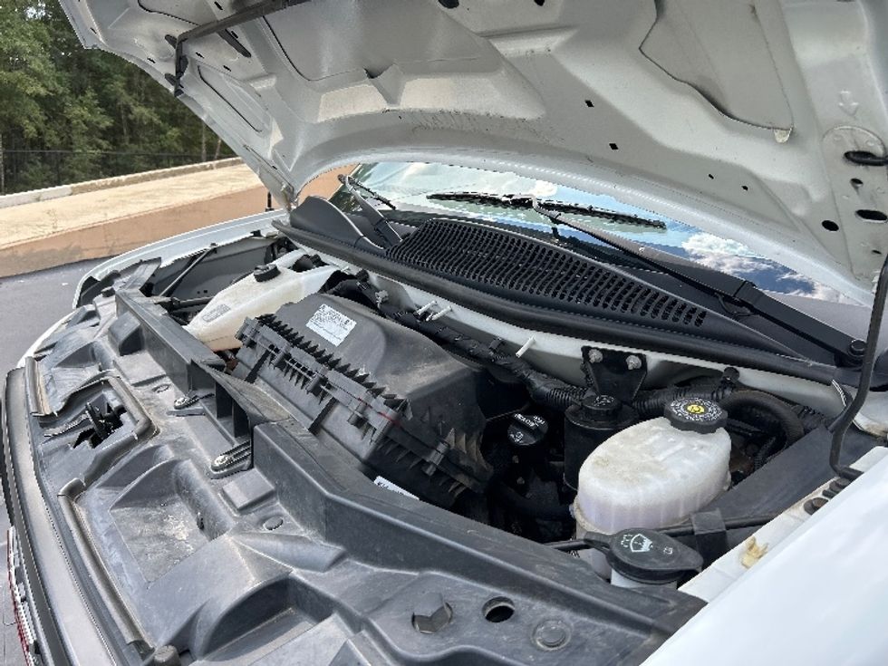 Light Duty Box Truck-Light and Medium Duty Trucks-GMC-2021-Savana G33903-Pensacola-FL-115,646\n\t\tmiles-$ 27,250 - Image 23