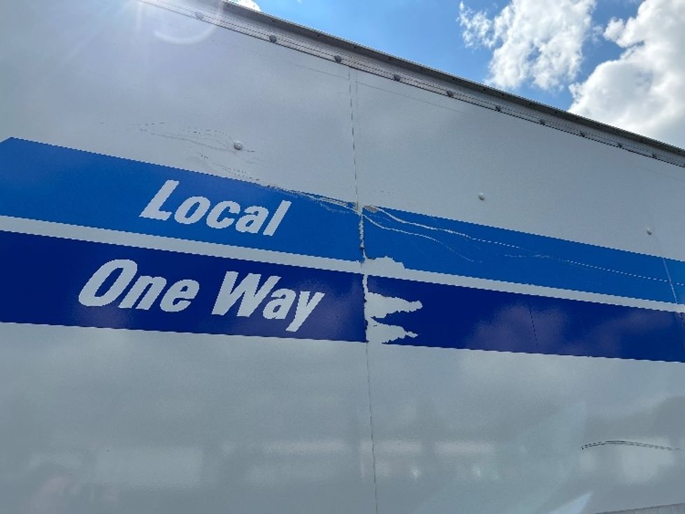 Light Duty Box Truck-Light and Medium Duty Trucks-GMC-2021-Savana G33903-Pensacola-FL-115,646\n\t\tmiles-$ 27,250 - Image 26