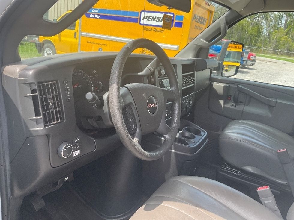 Light Duty Box Truck-Light and Medium Duty Trucks-GMC-2021-Savana G33903-Pensacola-FL-73,677\n\t\tmiles-$ 33,750 - Image 14