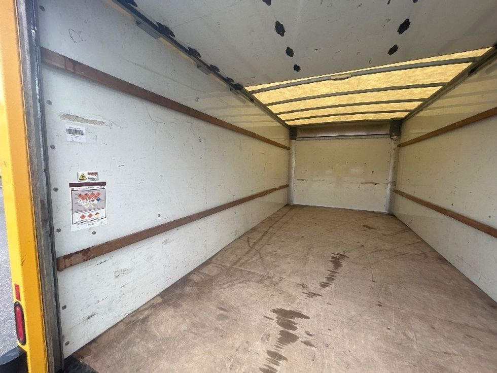 Light Duty Box Truck-Light and Medium Duty Trucks-GMC-2021-Savana G33903-Pensacola-FL-76,468\n\t\tmiles-$ 28,750 - Image 11