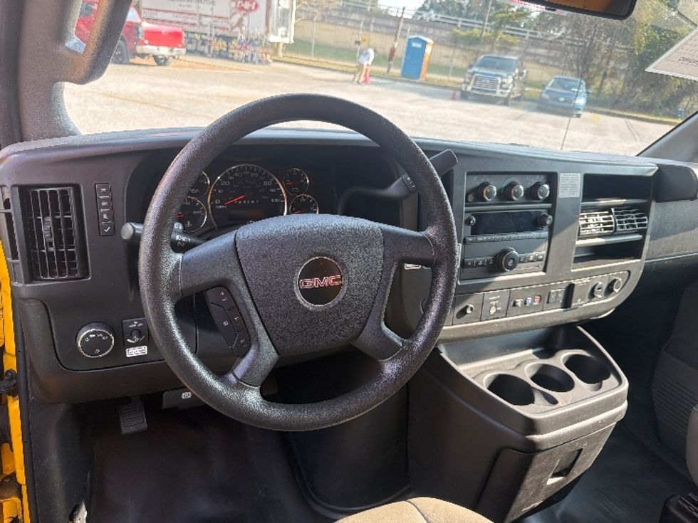 Light Duty Box Truck-Light and Medium Duty Trucks-GMC-2021-Savana G33903-Pensacola-FL-86,366\n\t\tmiles-$ 29,250 - Image 18