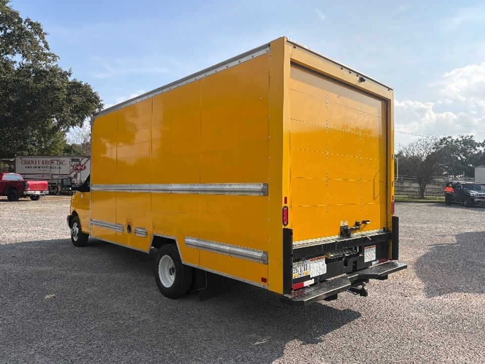 Light Duty Box Truck-Light and Medium Duty Trucks-GMC-2021-Savana G33903-Pensacola-FL-86,366\n\t\tmiles-$ 29,250 - Image 6