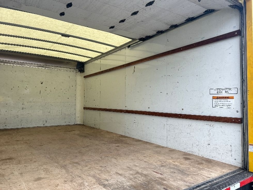 Light Duty Box Truck-Light and Medium Duty Trucks-GMC-2021-Savana G33903-Pensacola-FL-87,170\n\t\tmiles-$ 29,250 - Image 12