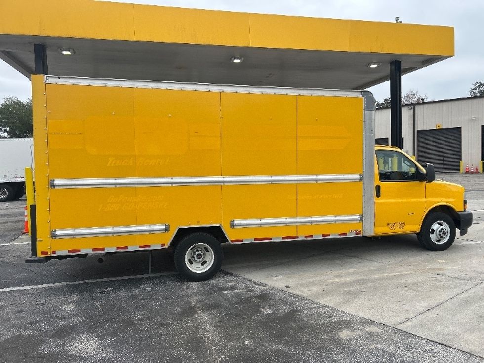 Light Duty Box Truck-Light and Medium Duty Trucks-GMC-2021-Savana G33903-Pensacola-FL-87,170\n\t\tmiles-$ 29,250 - Image 15