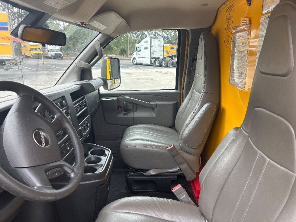 Light Duty Box Truck-Light and Medium Duty Trucks-GMC-2021-Savana G33903-Pensacola-FL-87,170\n\t\tmiles-$ 29,250 - Image 19