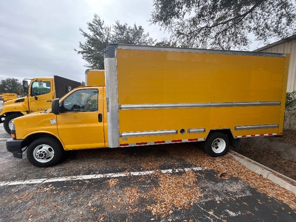 Light Duty Box Truck-Light and Medium Duty Trucks-GMC-2021-Savana G33903-Pensacola-FL-87,170\n\t\tmiles-$ 29,250 - Image 4