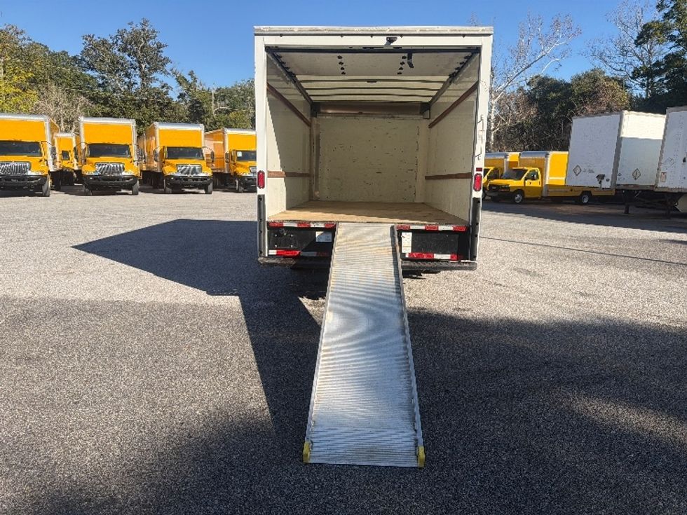Light Duty Box Truck-Light and Medium Duty Trucks-GMC-2021-Savana G33903-Pensacola-FL-89,701\n\t\tmiles-$ 32,000 - Image 9