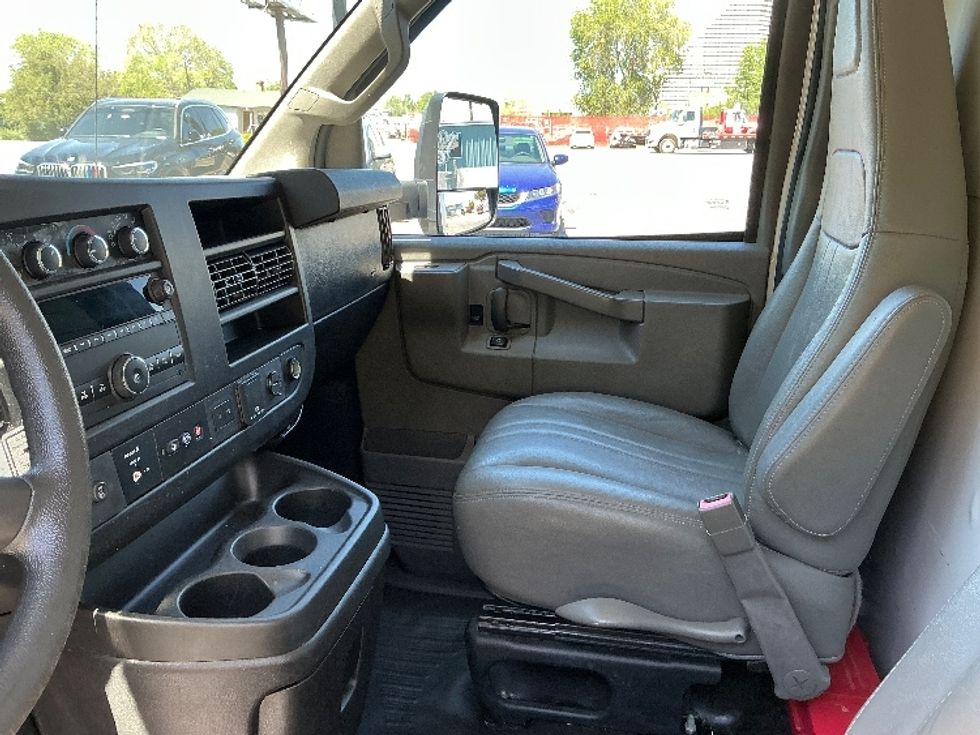 Light Duty Box Truck-Light and Medium Duty Trucks-GMC-2021-Savana G33903-Pensacola-FL-90,351\n\t\tmiles-$ 28,500 - Image 19