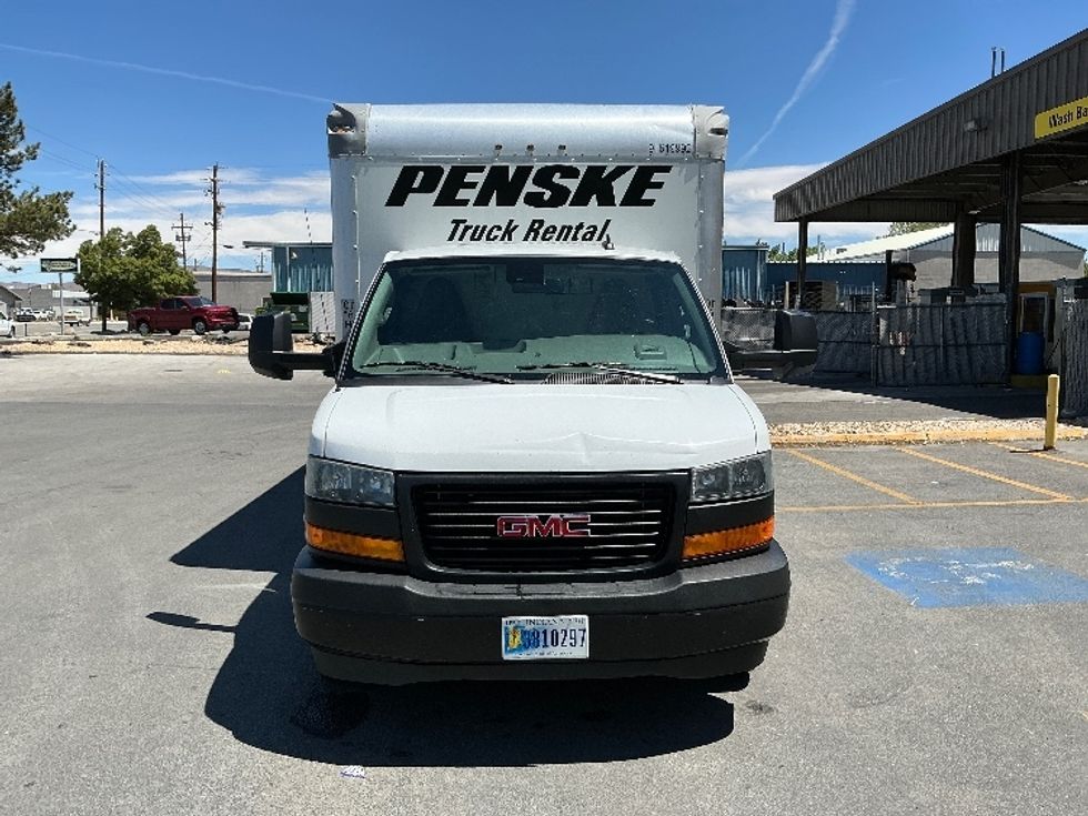 Light Duty Box Truck-Light and Medium Duty Trucks-GMC-2021-Savana G33903-Pensacola-FL-90,351\n\t\tmiles-$ 28,500 - Image 2