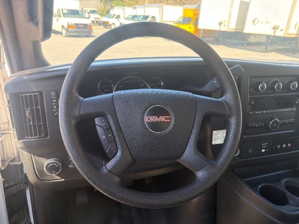 Light Duty Box Truck-Light and Medium Duty Trucks-GMC-2021-Savana G33903-Pensacola-FL-95,676\n\t\tmiles-$ 31,250 - Image 17