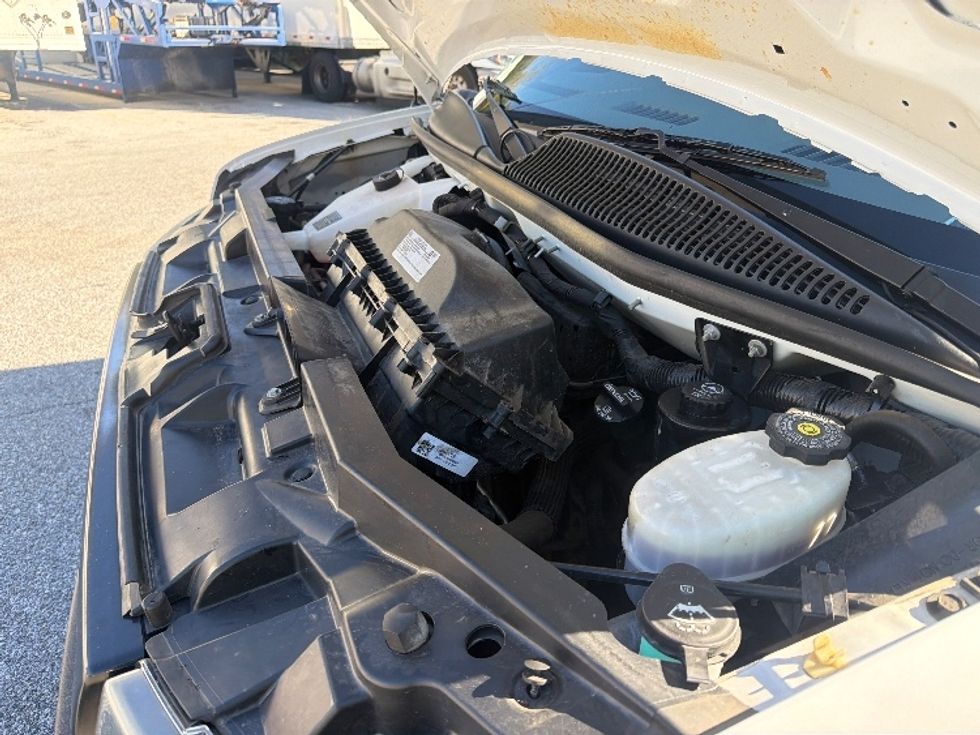 Light Duty Box Truck-Light and Medium Duty Trucks-GMC-2021-Savana G33903-Pensacola-FL-95,676\n\t\tmiles-$ 31,250 - Image 24