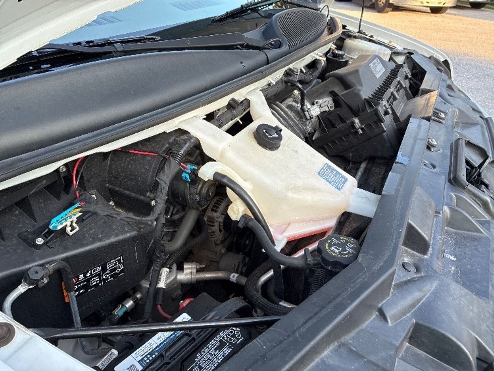 Light Duty Box Truck-Light and Medium Duty Trucks-GMC-2021-Savana G33903-Pensacola-FL-96,440\n\t\tmiles-$ 31,250 - Image 23